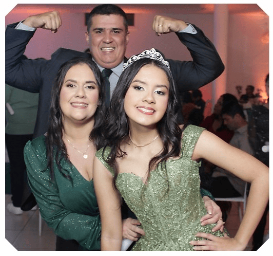 Espelho fotográfico em festa de 15 anos
